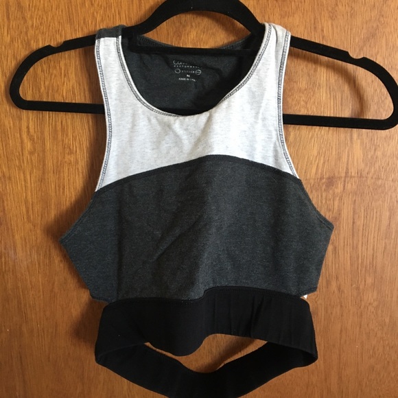 2 for $40🩷 Calvin Klein Sports Bra - Picture 2 of 4